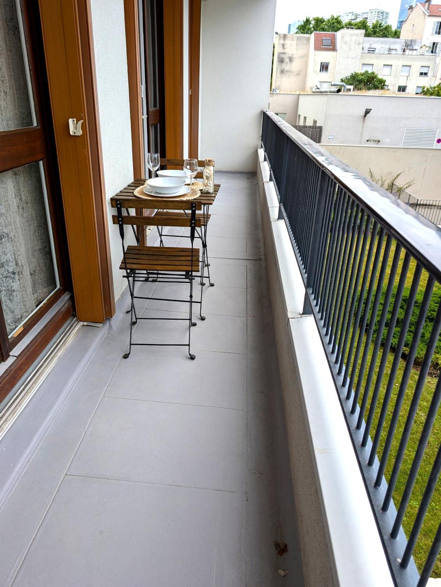 Evasion La Defense - Balcon & Wi-Fi, A 10 Min De Paris Apartment Courbevoie Exterior photo